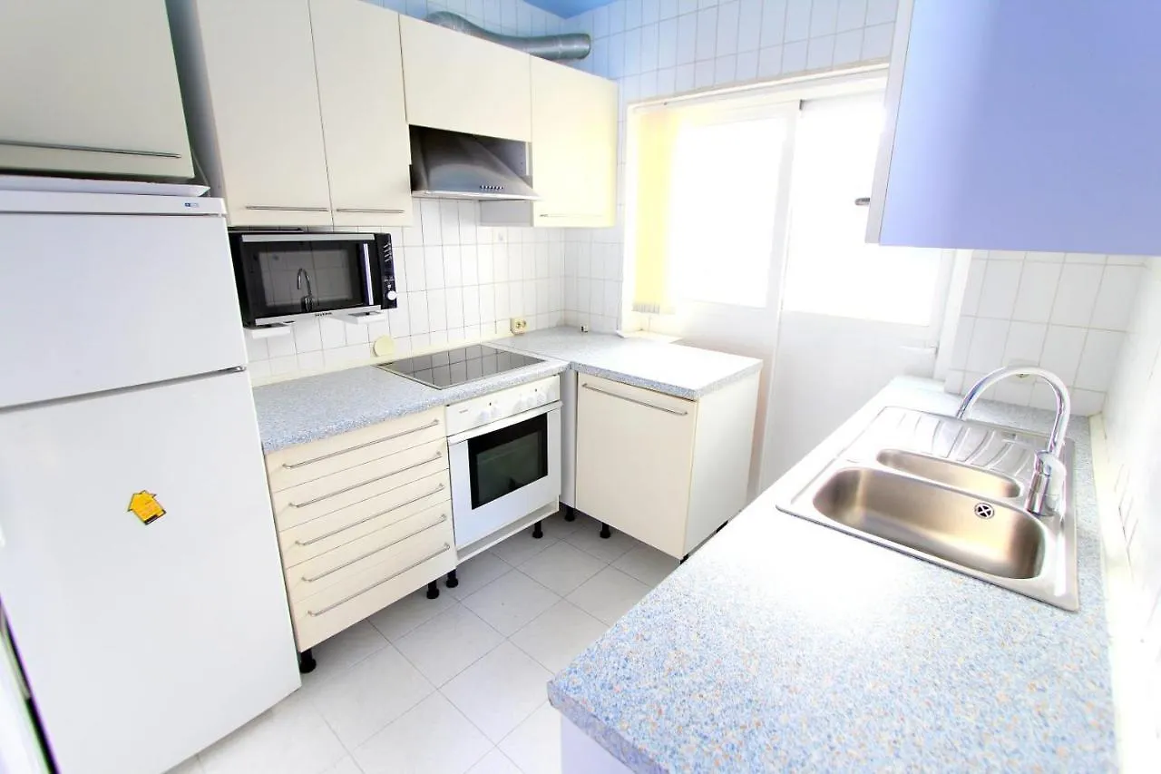 דירות רוזס Leon Inmo Cap Ponent 24 - 10462 ספרד